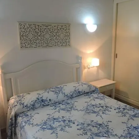 Chalet Cerca De La Playa Cala'N Bosch  Extérieur photo